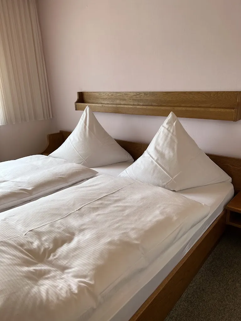 Zum Deutschen Hof Hotel & Landgasthaus_Ronneburg_slider_image_2