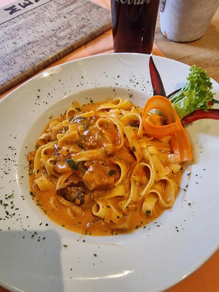 Menu_Pizzeria Restaurante Momi`s_Ronneburg_image_9