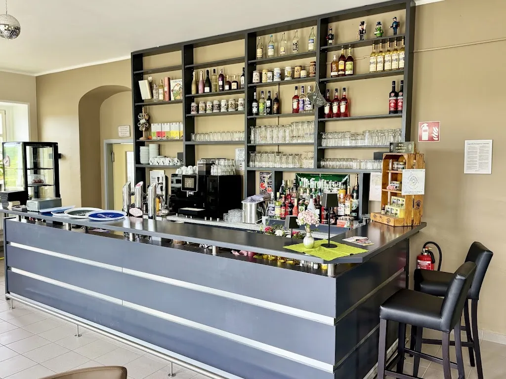 Daniel Reiter_Ausflugslokal Terra Nova_Ronneburg_recensione