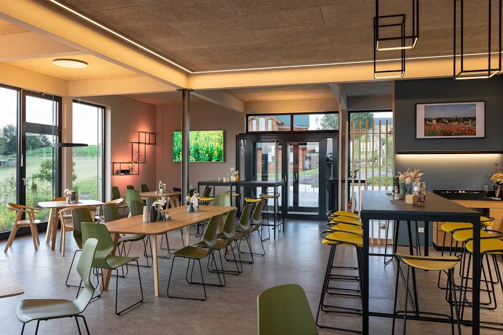 TESSE Restaurant + Garten_Gangloff_slider_image_1