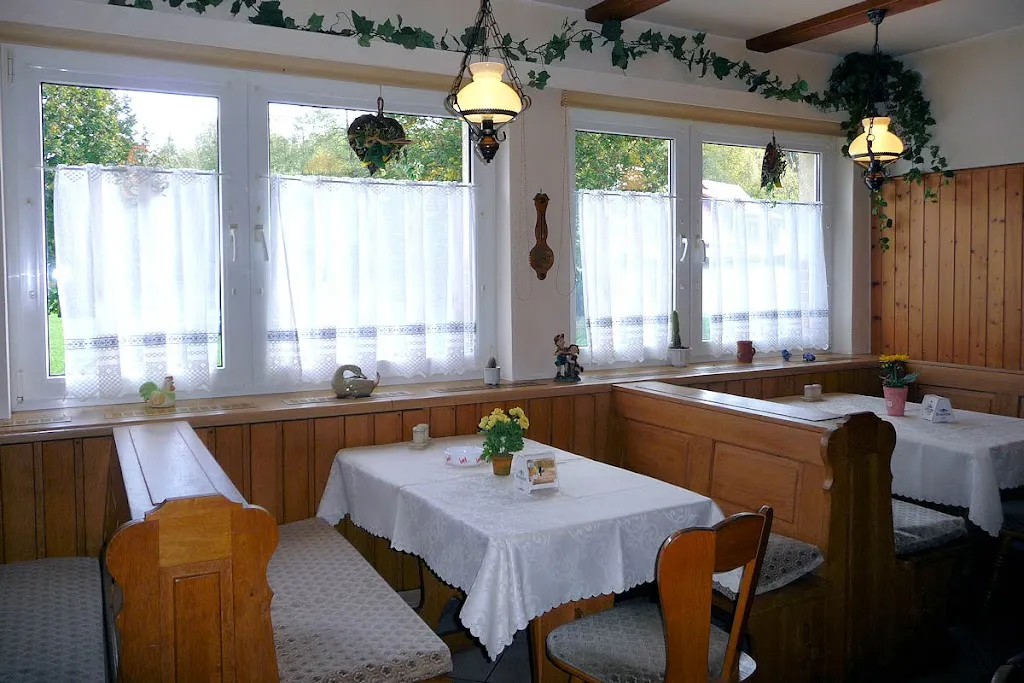 Landgasthof "Zur Post" restaurant in Schalkau