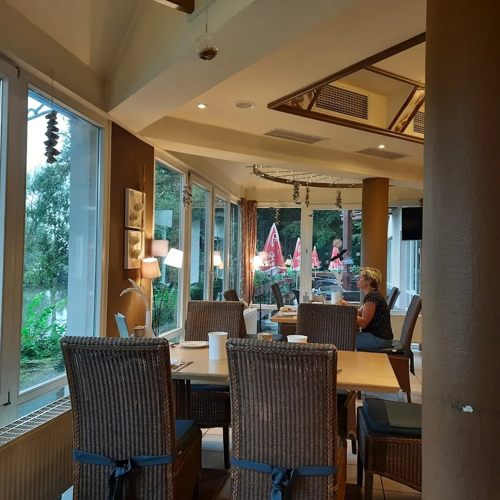 Haus am See restaurant in Schleusingen