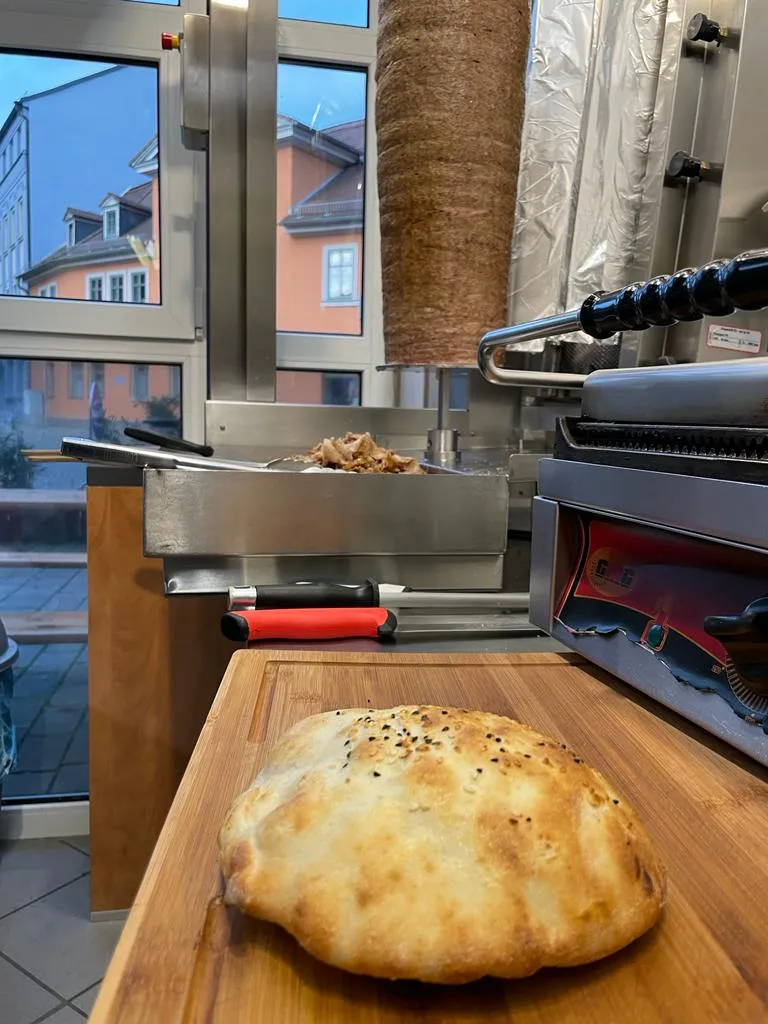 Arkadasch Döneria & Pizzeria_Rudolstadt_slider_image_3