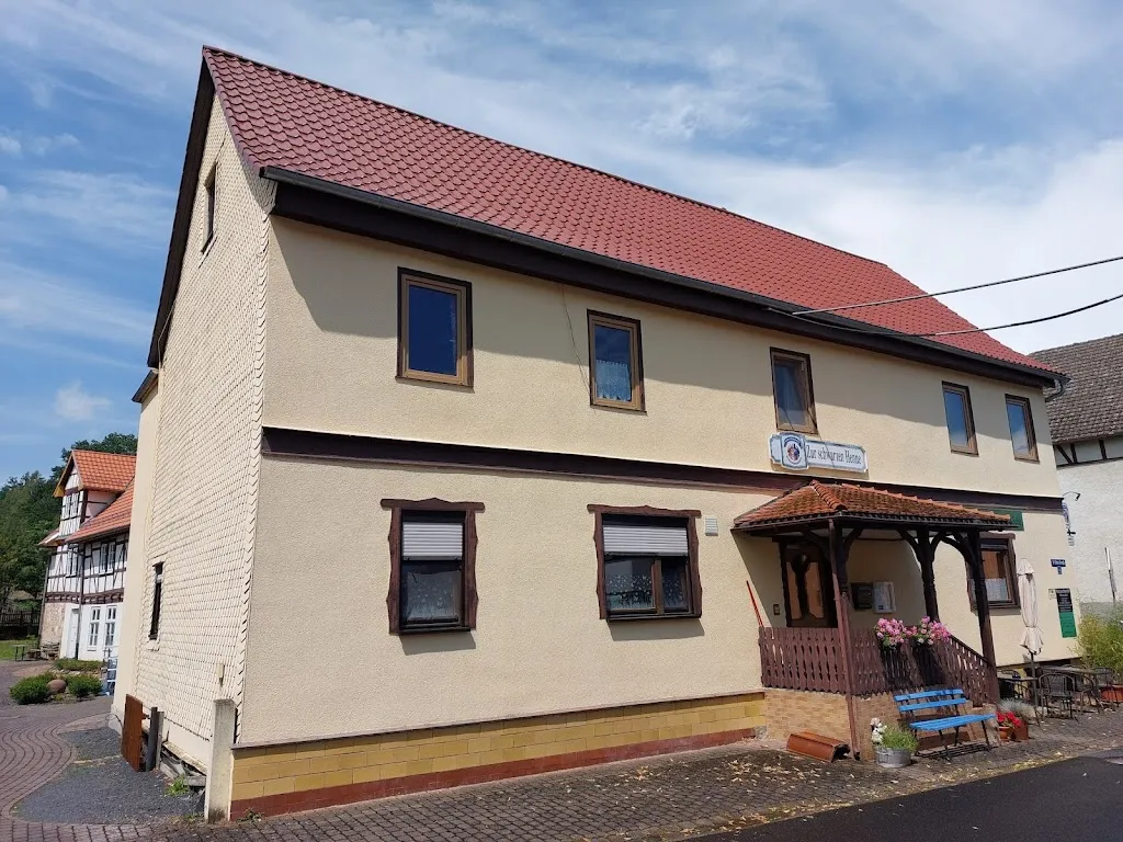 Gasthof Zur Schwarzen Henne_Schwallungen_slider_image_3