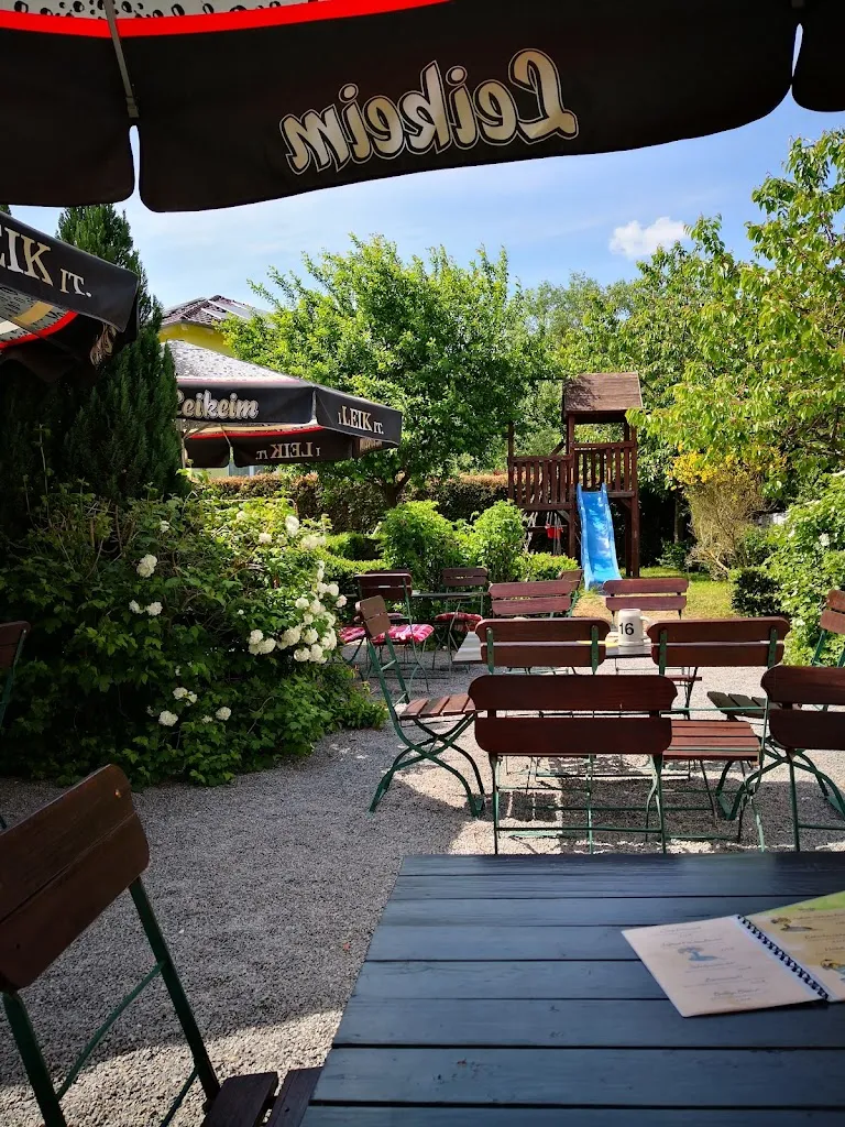 Cafè und Restaurant Dalewu ristorante a Schwarza