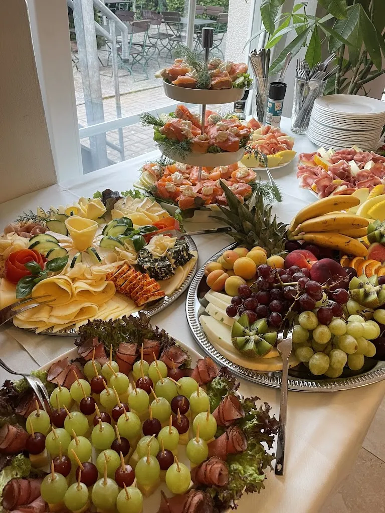 Cafè und Restaurant Dalewu_Schwarza_slider_image_2