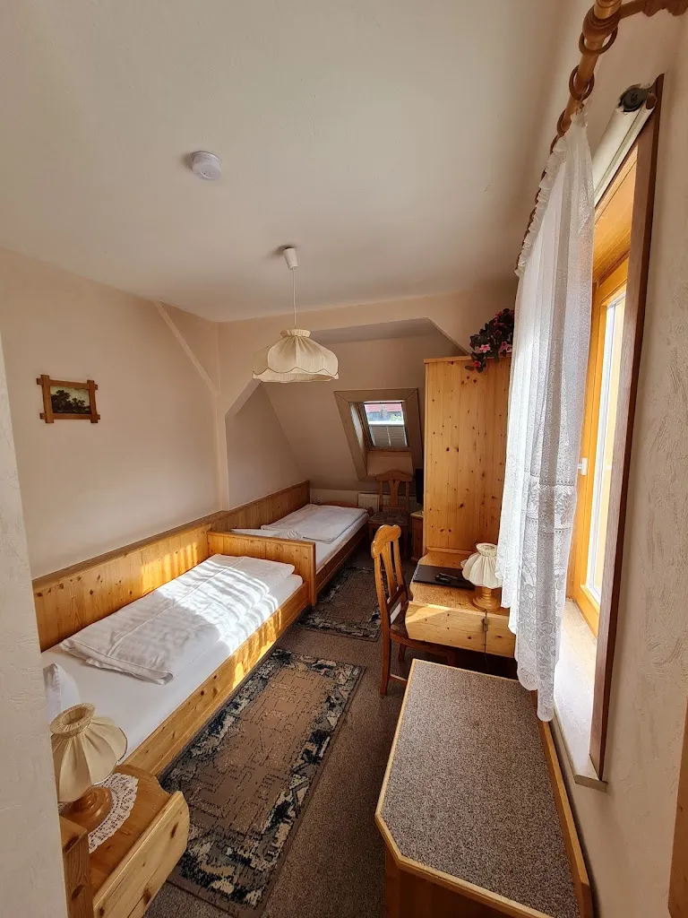 Helmerser Wirtshaus_Floh-Seligenthal_slider_image_2