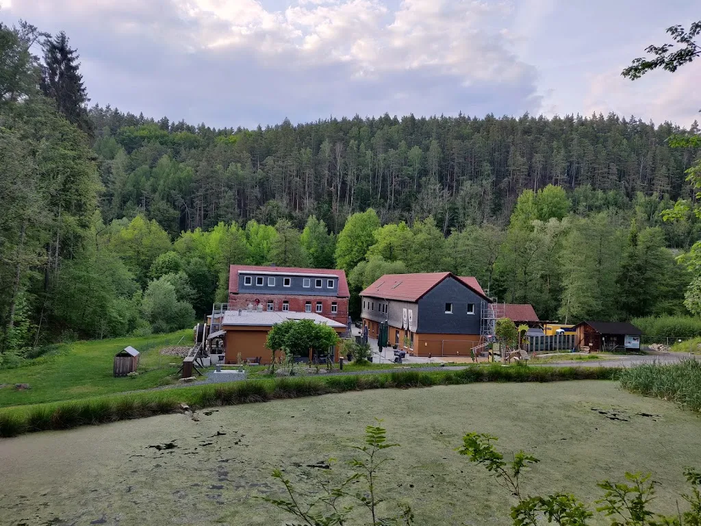 Lesley Goedhuys_Brauereigasthof Ziegenmühle_Schleifreisen_review