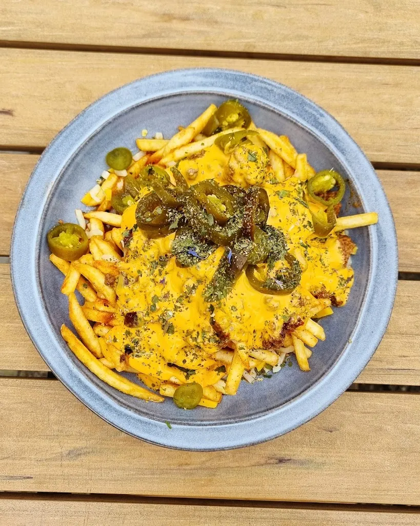 Esstisch bei Joe_Günzburg_slider_image_1