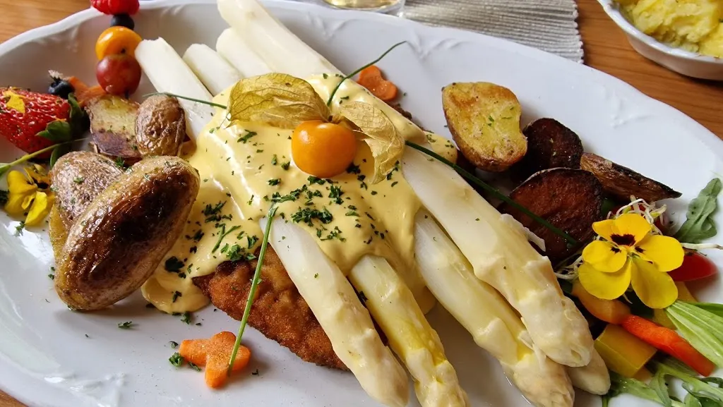 Restaurant & Pension Wirtamberg_Jena_slider_image_2