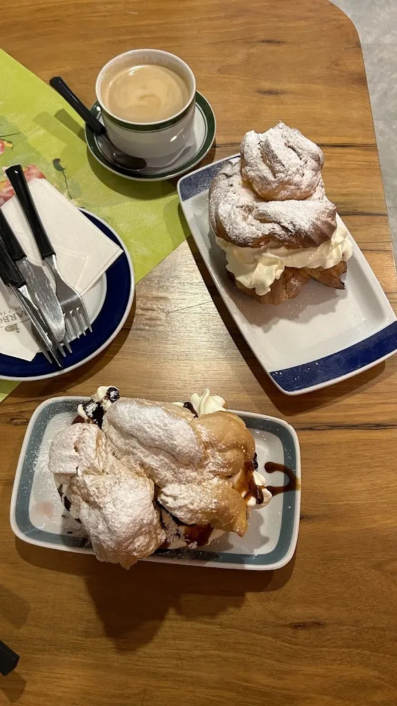 Uli's Trödelcafé_Themar_slider_image_2