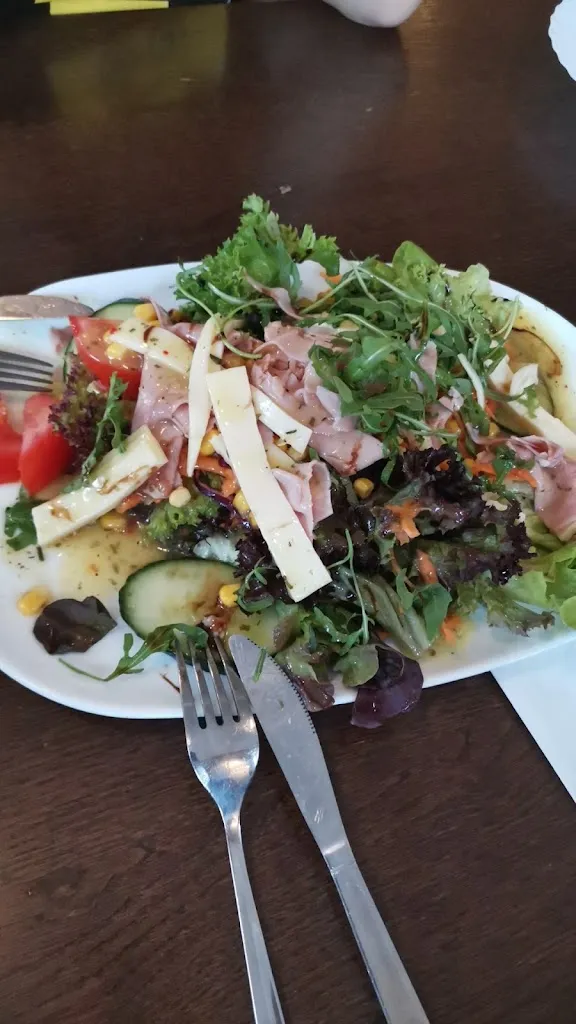 Hrair Baboyan հրայր Պապոյեան (HarryScary)_Cafe Kulisse_Günzburg_Bewertung