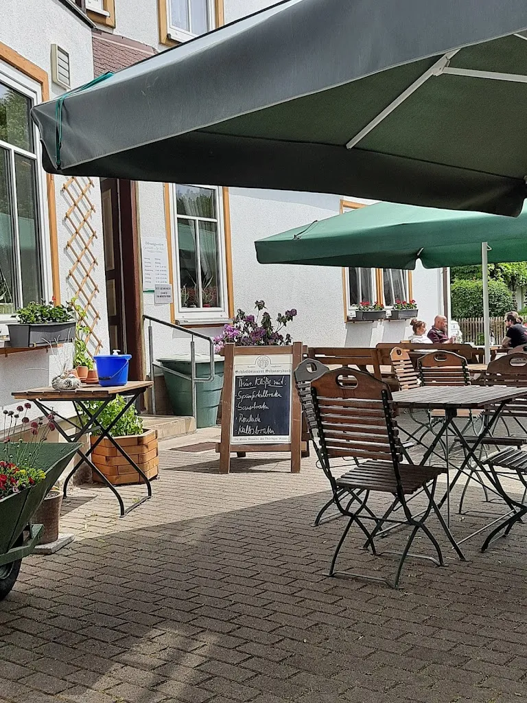 Zur Linde Inh.Thomas Kern ristorante a Untermaßfeld