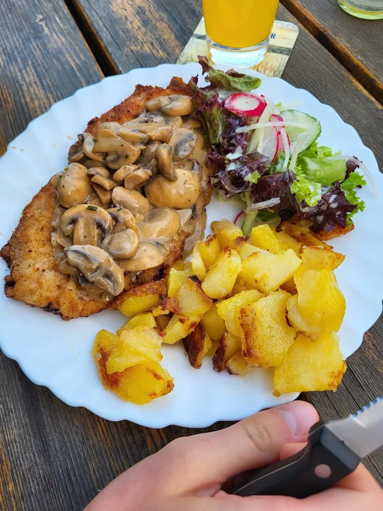 Zur Linde Inh.Thomas Kern_Untermaßfeld_slider_image_2