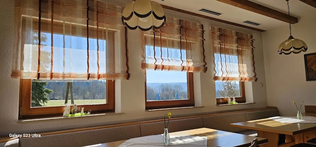 Gaststätte Bärenhof_Urbach_slider_image_1