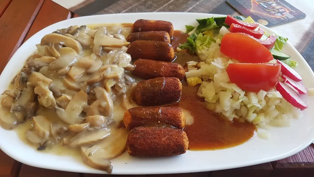 Gaststätte Hergeser Hof_Steinbach-Hallenberg_slider_image_3