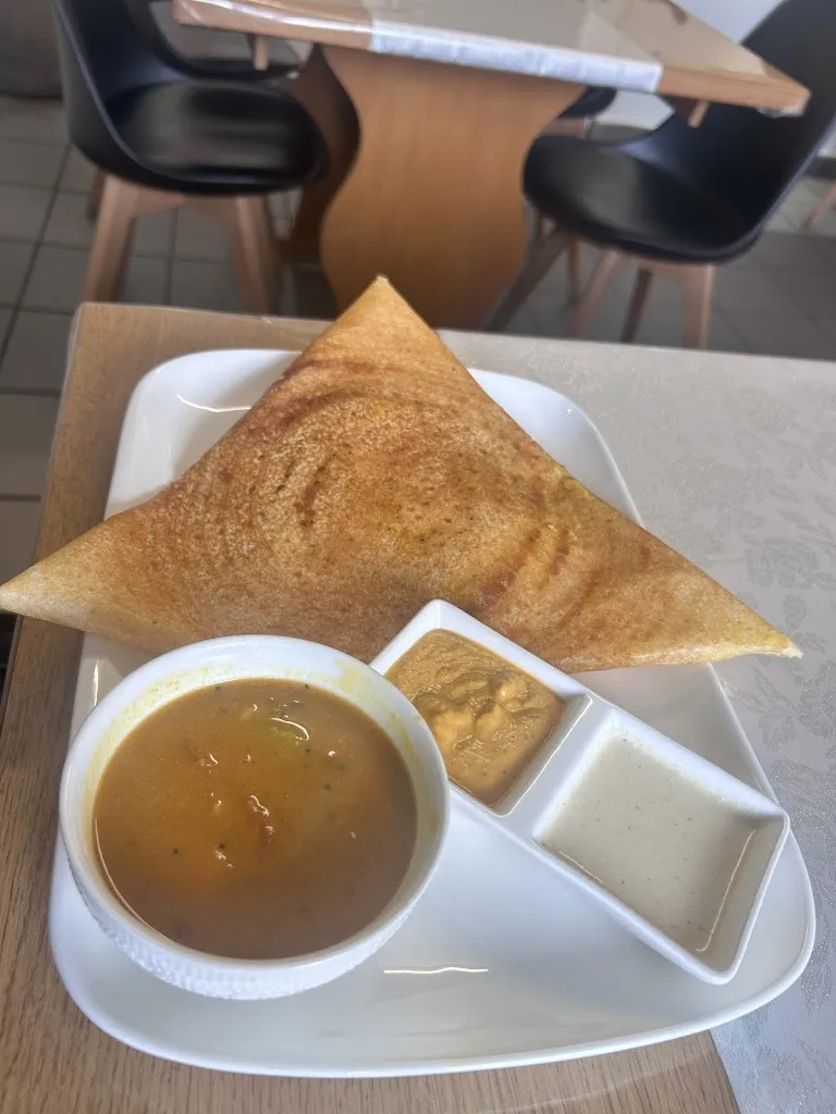 Srinidhi MV_Banana Leaf UG_Walldorf_review