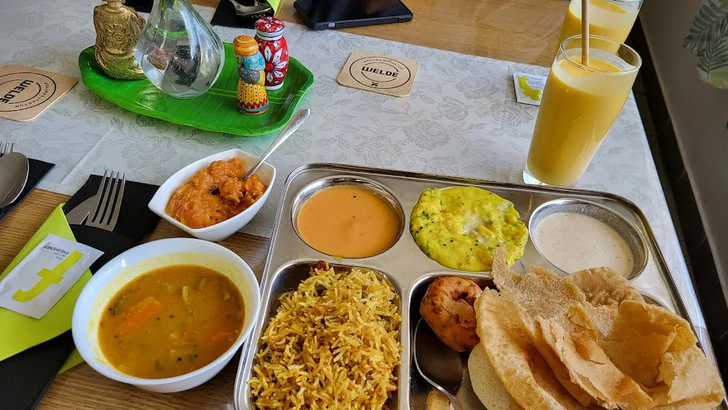 Banana Leaf UG_Walldorf_slider_image_3