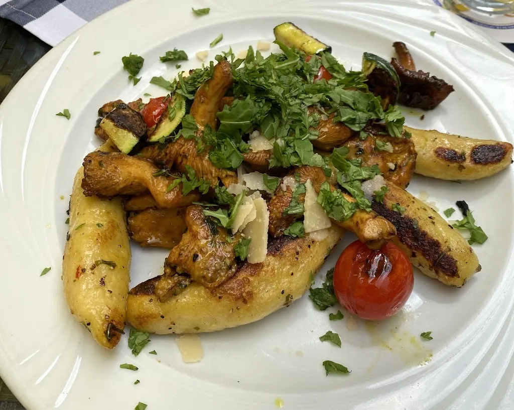 Conny Mitterhuber_Christoph's Sportgaststätte im Tennisclub Günzburg_Günzburg_review