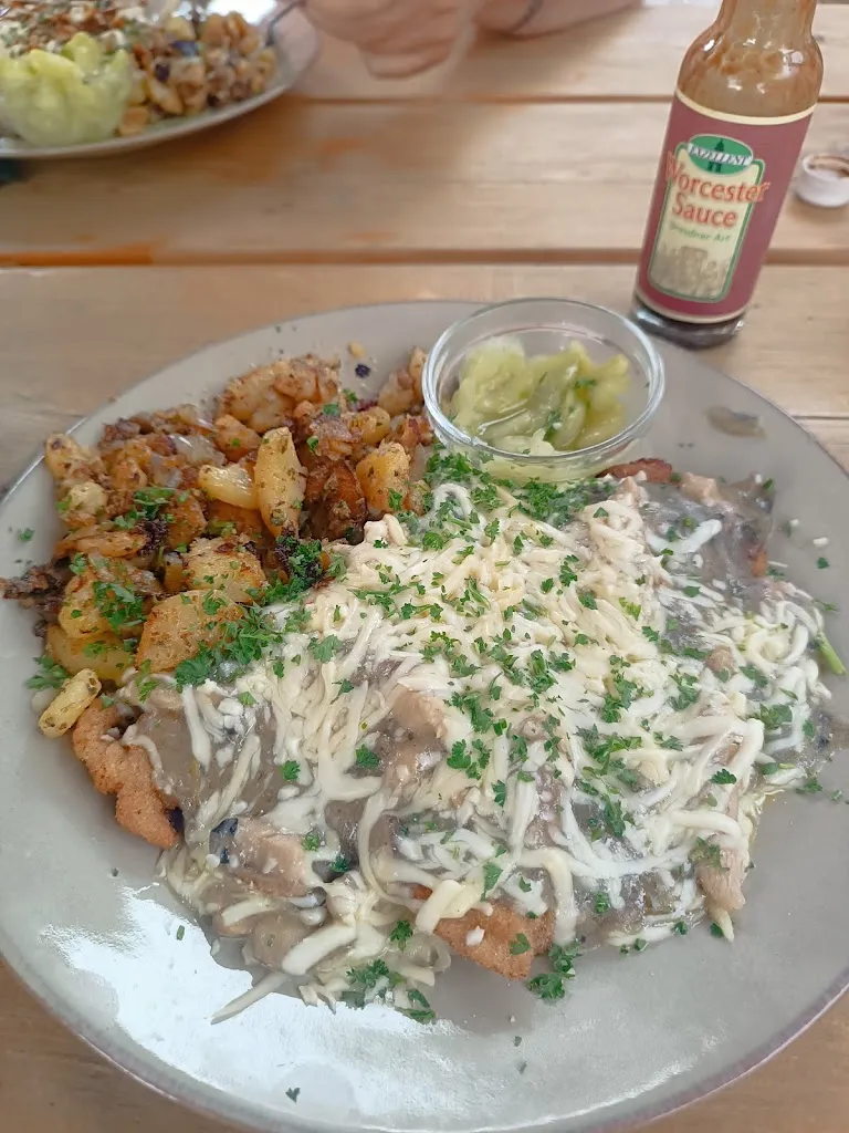 Mandy Heßler_Zum Baron - Jonas Künzel_Windischleuba_review