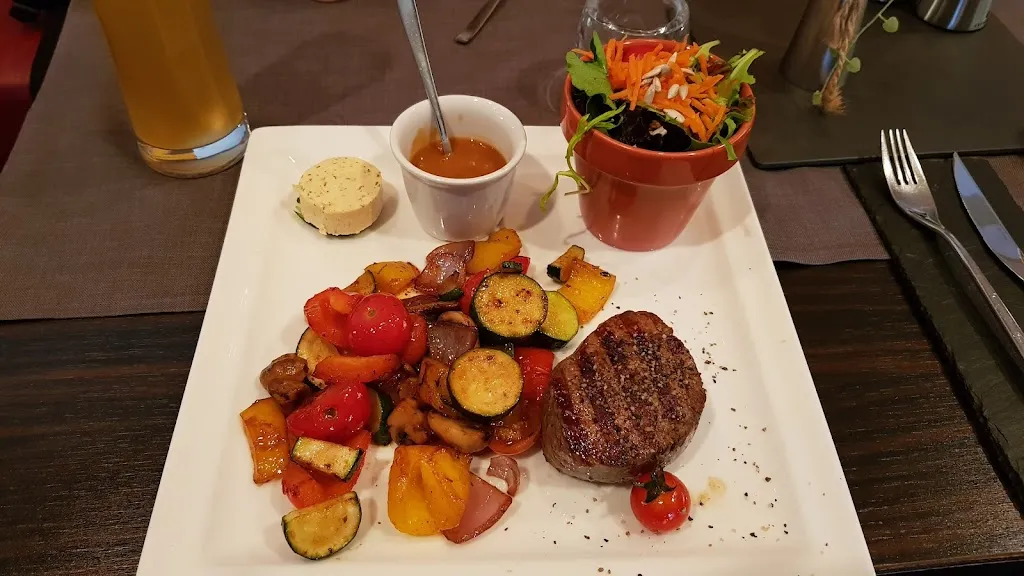 Steak House Restaurant im LEGOLAND Feriendorf_Günzburg_slider_image_2