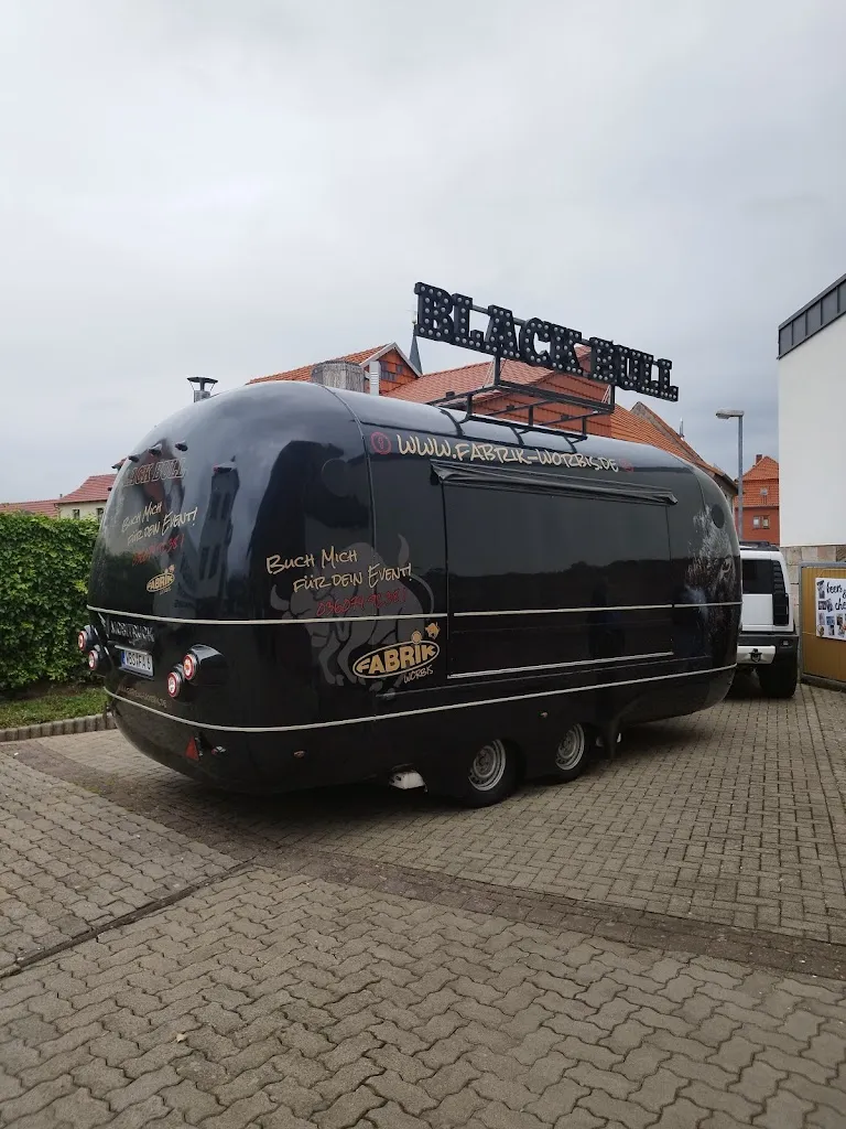 Pascale Loelke_Gasthaus „Zur Stadt Berlin“ & Fabrik_Leinefelde-Worbis_review