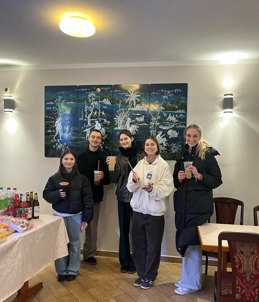 Ella Bergmann_Asia-Stube_Zeulenroda-Triebes_avis