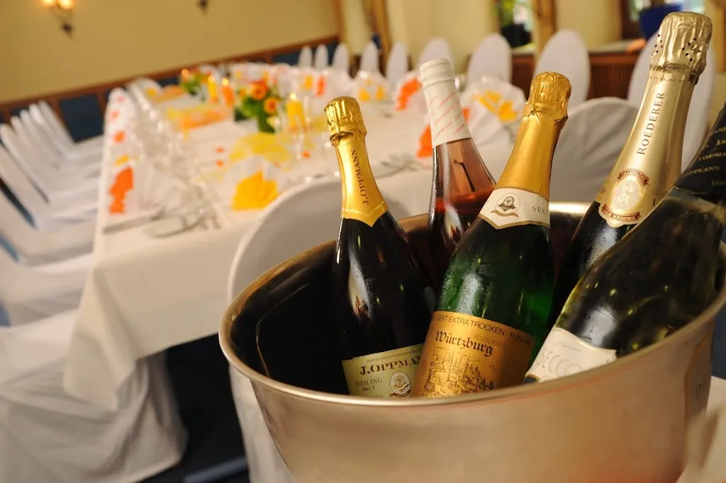 Menu_Restaurant Würtzburg im Hotel Strauss_Würzburg_image_1