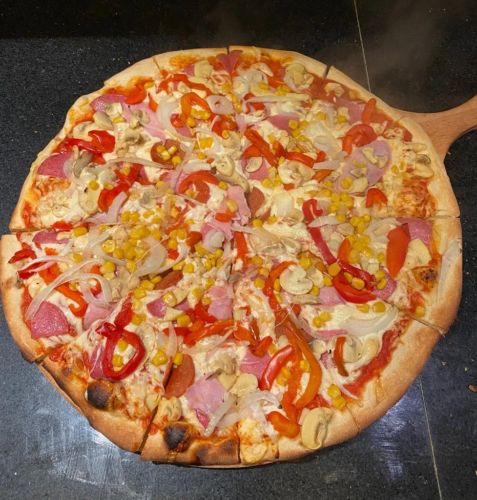 Pizza-Stübchen_Haibach_slider_image_3