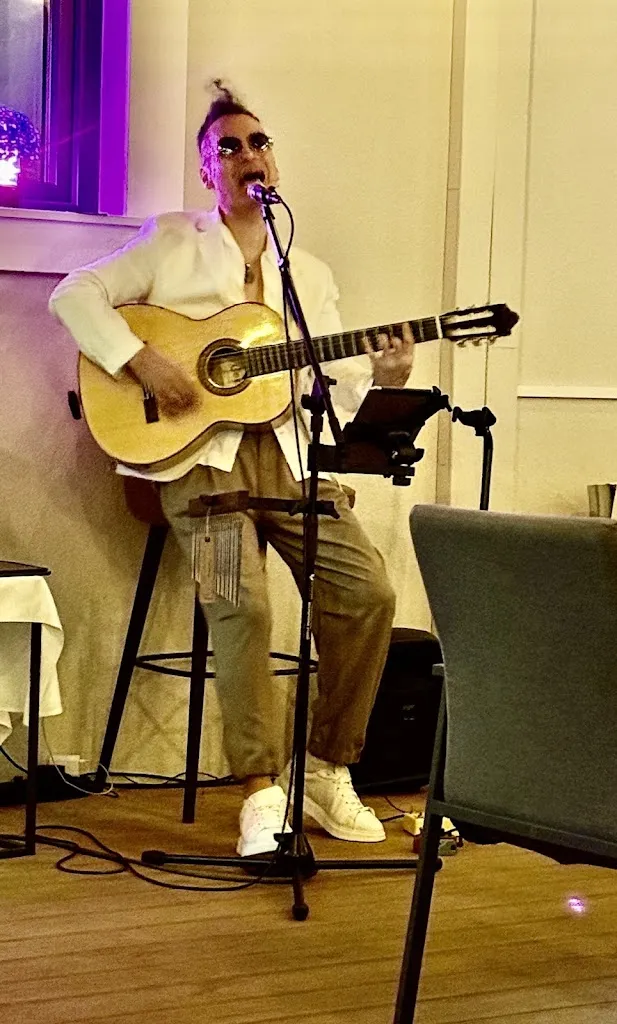 Torsten Mohr_Marktplatz 9_Grünwald_review