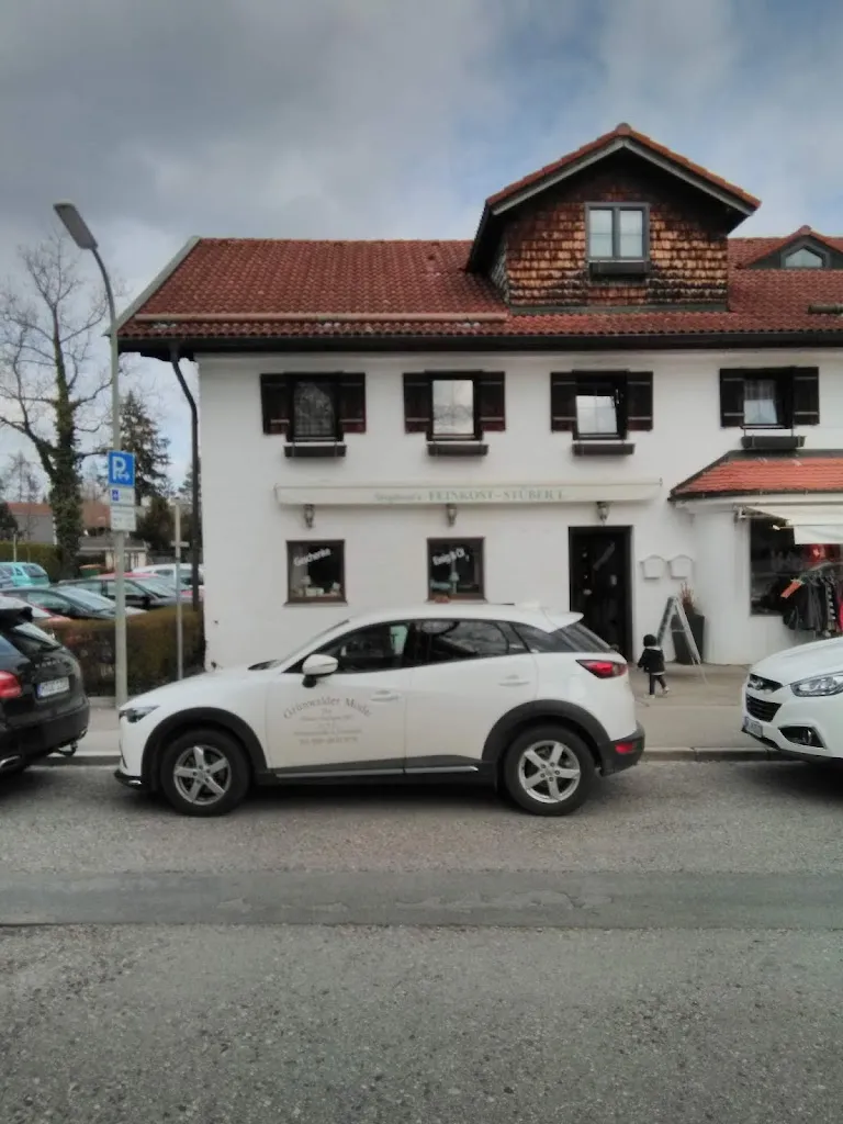 Willy Berneck_Mittagessen-Dahoam_Grünwald_review