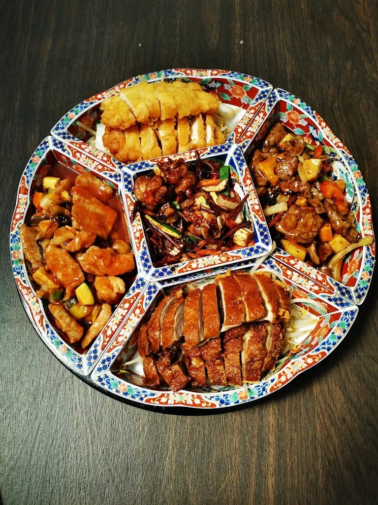 China-Restaurant Lon-Men_Grünwald_slider_image_2