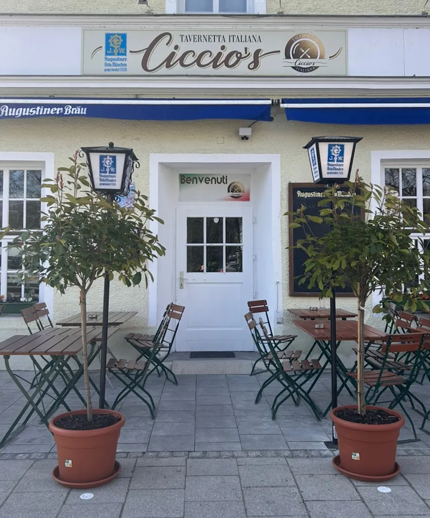 Ciccio's Tavernetta Italiana_München_slider_image_1