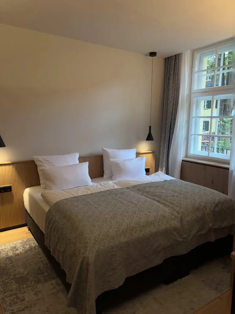 Jill Waters_Augustiner Gutshof Menterschwaige_München_review