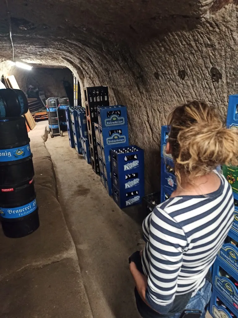 Jörg Fella_Diller-Keller_Hallstadt_reseña