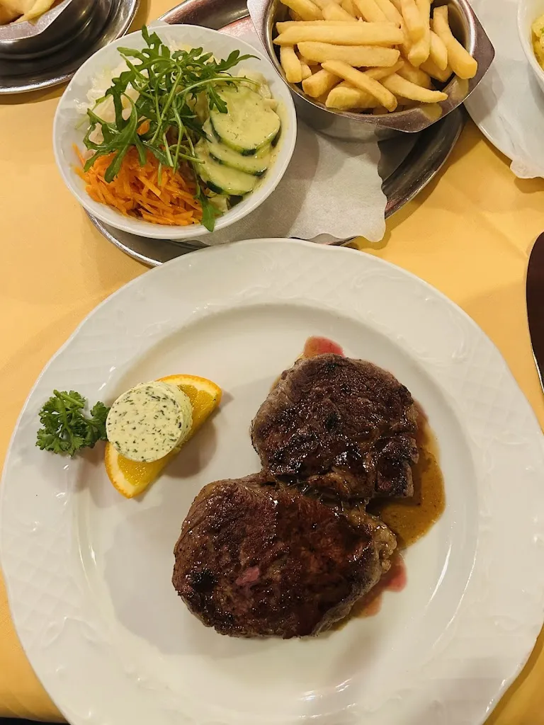 Marina Speiselokal_Hallstadt_slider_image_3