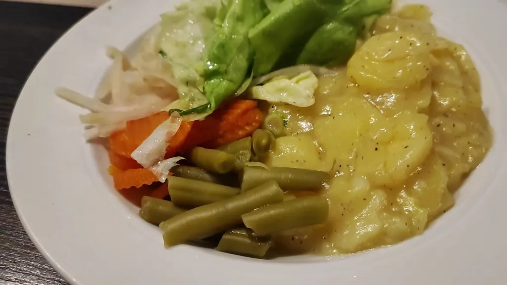 Gastwirtschaft Georg Schwarzmann GmbH_Hallerndorf_slider_image_2