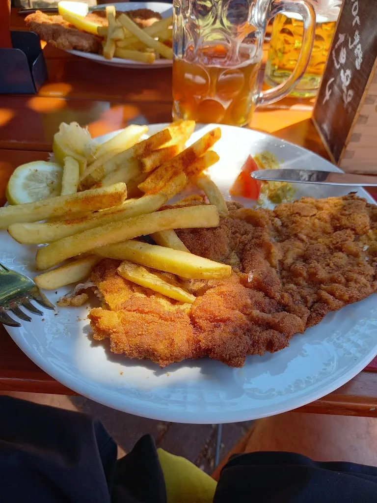 Ricardo Abreu_Gaststätte Glücksmühle_Happurg_review