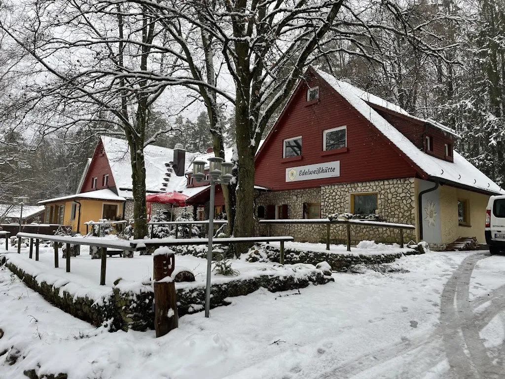 Gaststätte Edelweißhütte_Happurg_slider_image_3