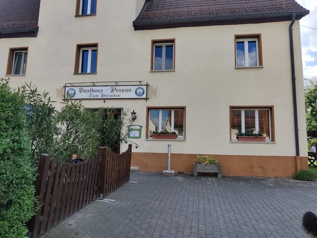 Gasthof Zum Hirschen restaurant in Happurg