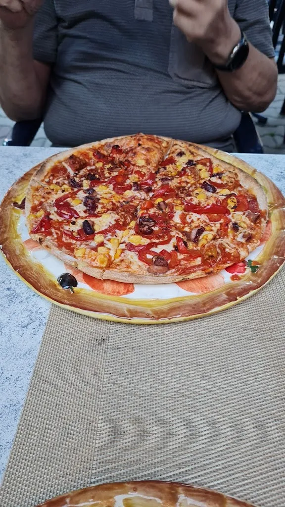 Menu_Pizzeria Romantica_Happurg_image_2