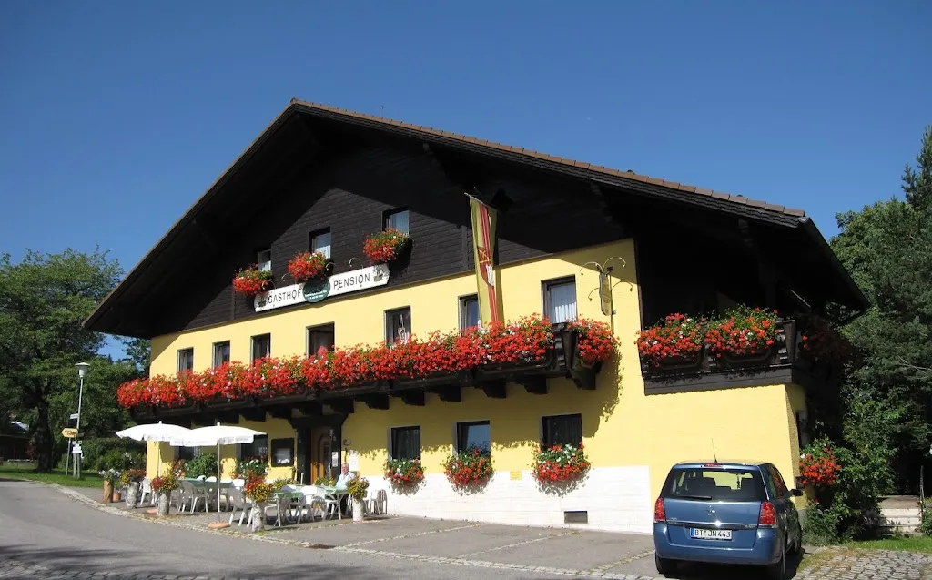 Pension Am Goldenen Steig restaurant in Haidmühle