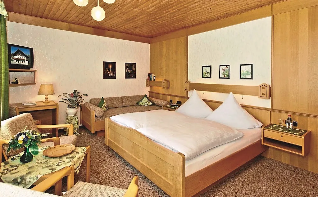 Pension Am Goldenen Steig_Haidmühle_slider_image_2