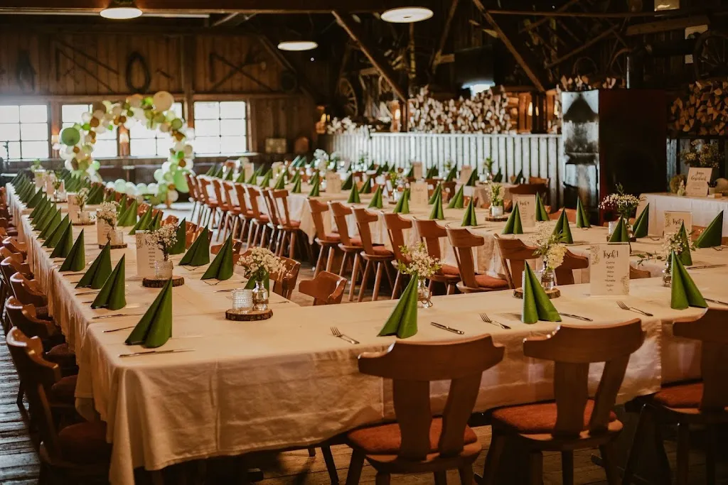 Haus Kräh beim Krahwirt Wirtshaus Hotel_Deggendorf_slider_image_3