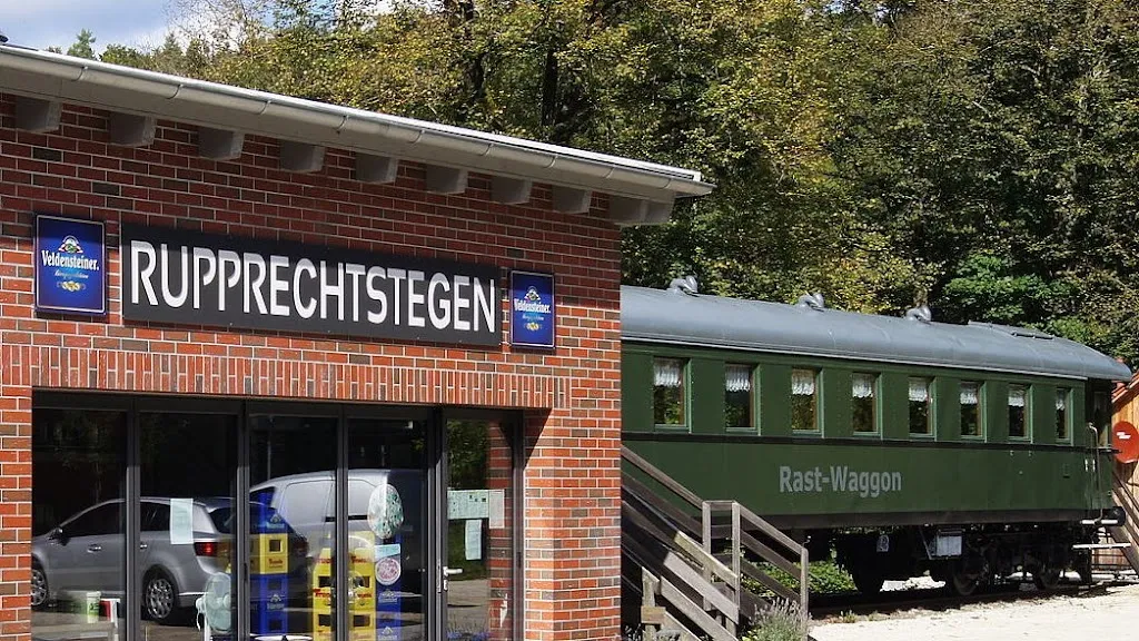 Rast-Waggon Rupprechtstegen - Anita Regn_Hartenstein_slider_image_1