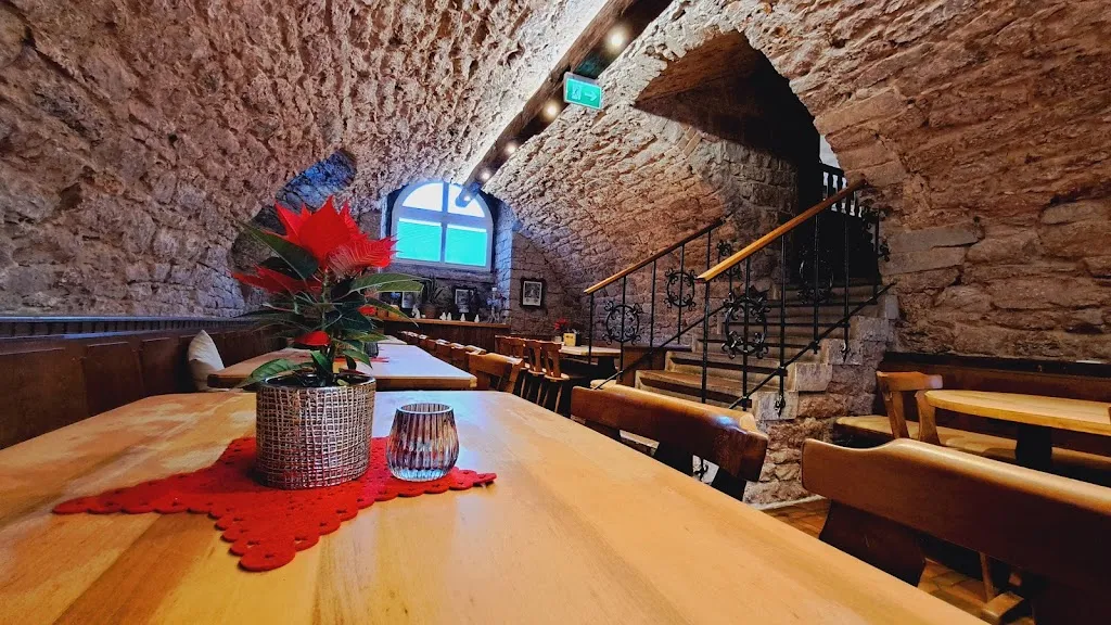 Kartause Grünau_Hasloch_slider_image_1