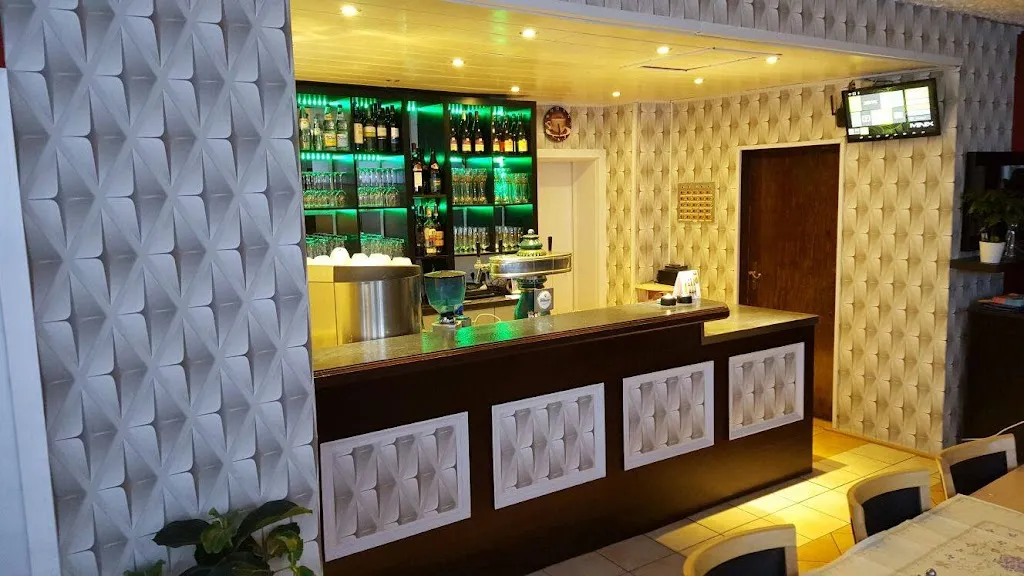 Restaurant Tyros im Vogelpark restaurant in Haßloch