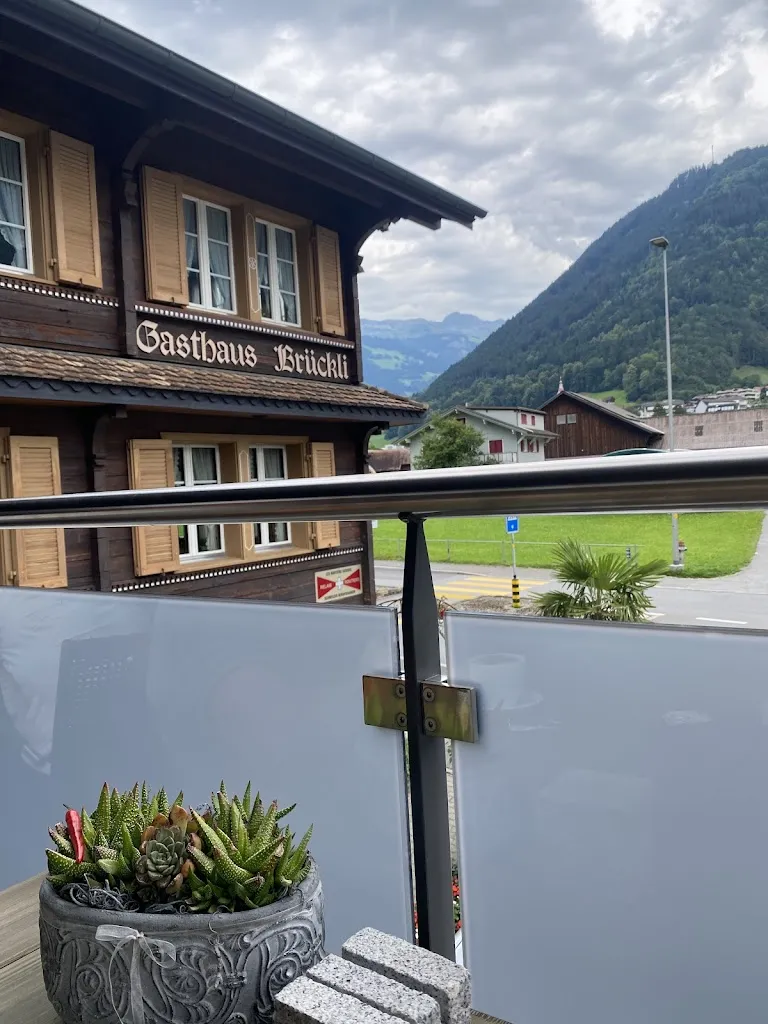 Sonne_Gasthaus Brückli_Schattdorf_review