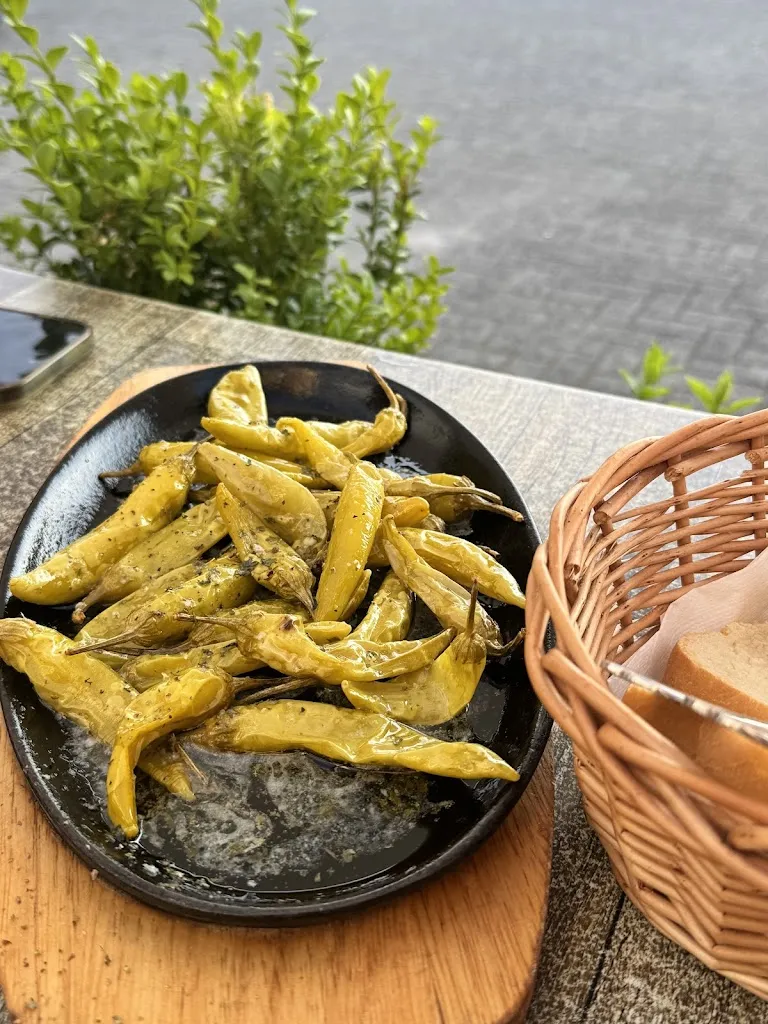 Hanna (Hh1887)_Landhaus Schadendorf - Sotirios Pappas_Hasloh_review