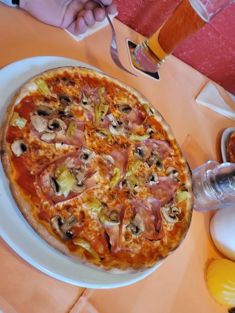 Hildegard Lotte (Hoßi)_Il Padrino_Haßloch_review